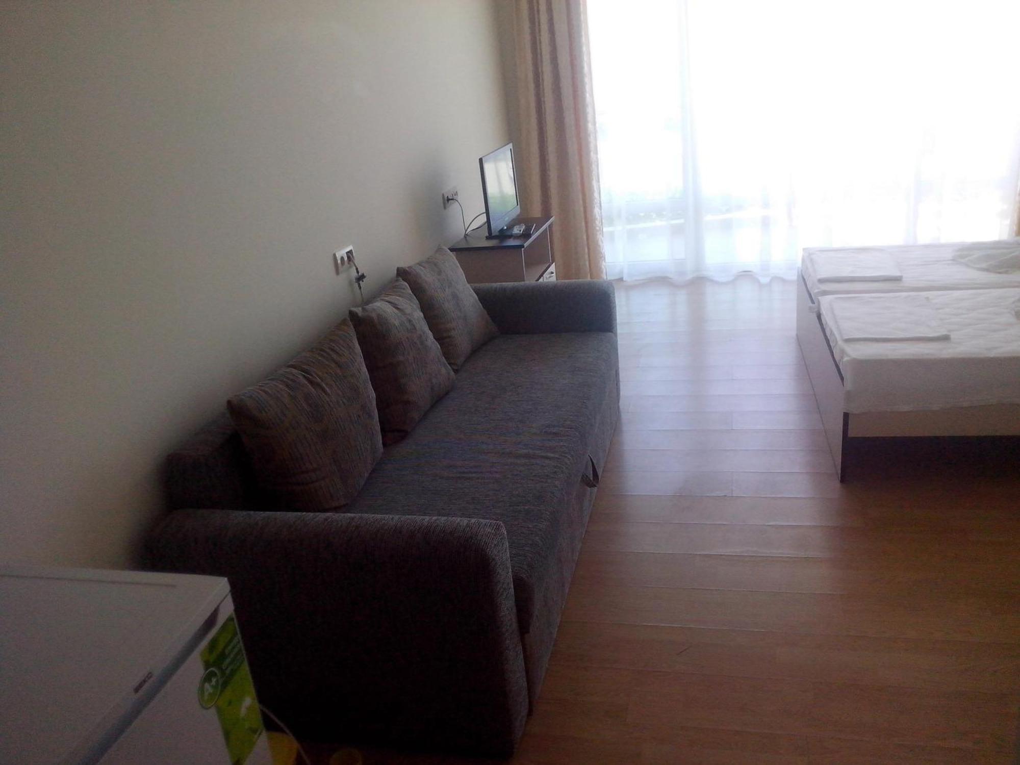 Lozenetz Beach Apartments Phòng bức ảnh