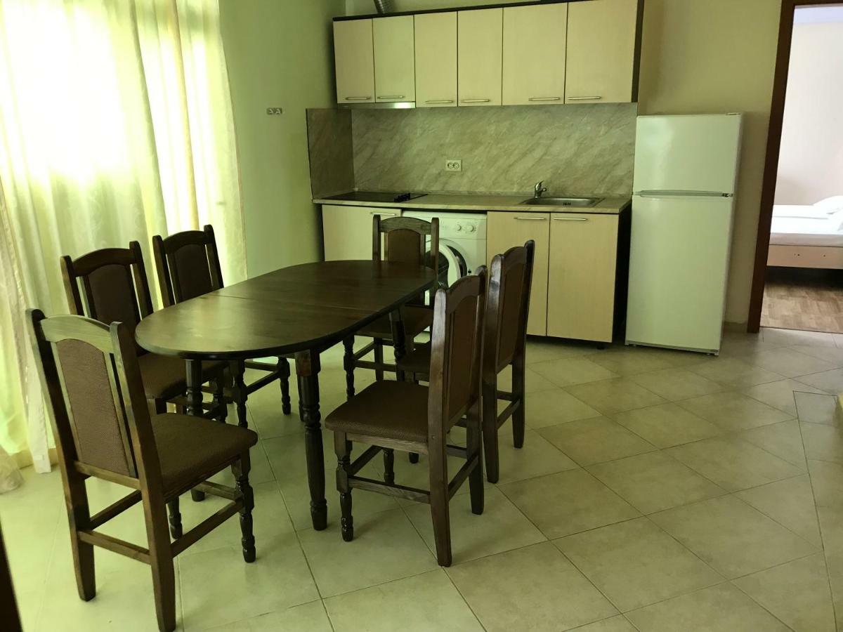 Lozenetz Beach Apartments Ngoại thất bức ảnh
